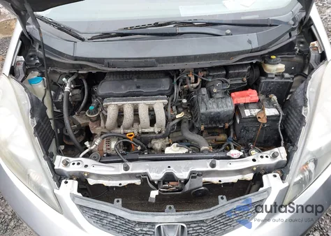 2010 Honda Fit z USA, uszkodzony, nr VIN JHMGE8H2XAC018654